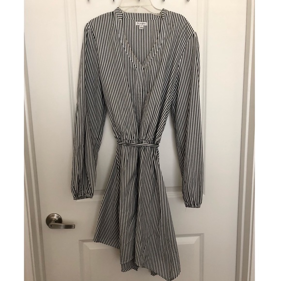 Striped dress - Picture 1 of 2